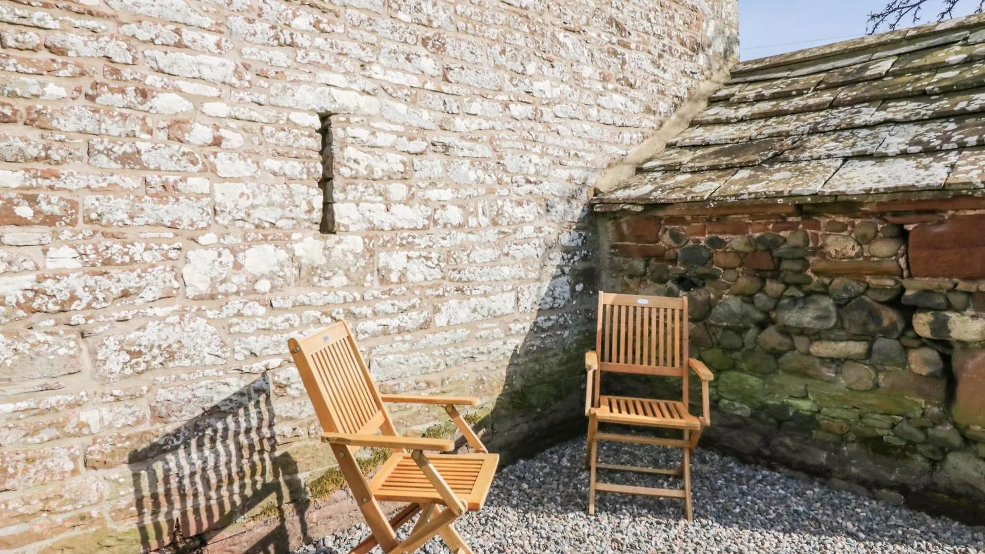 Holiday home The Roost