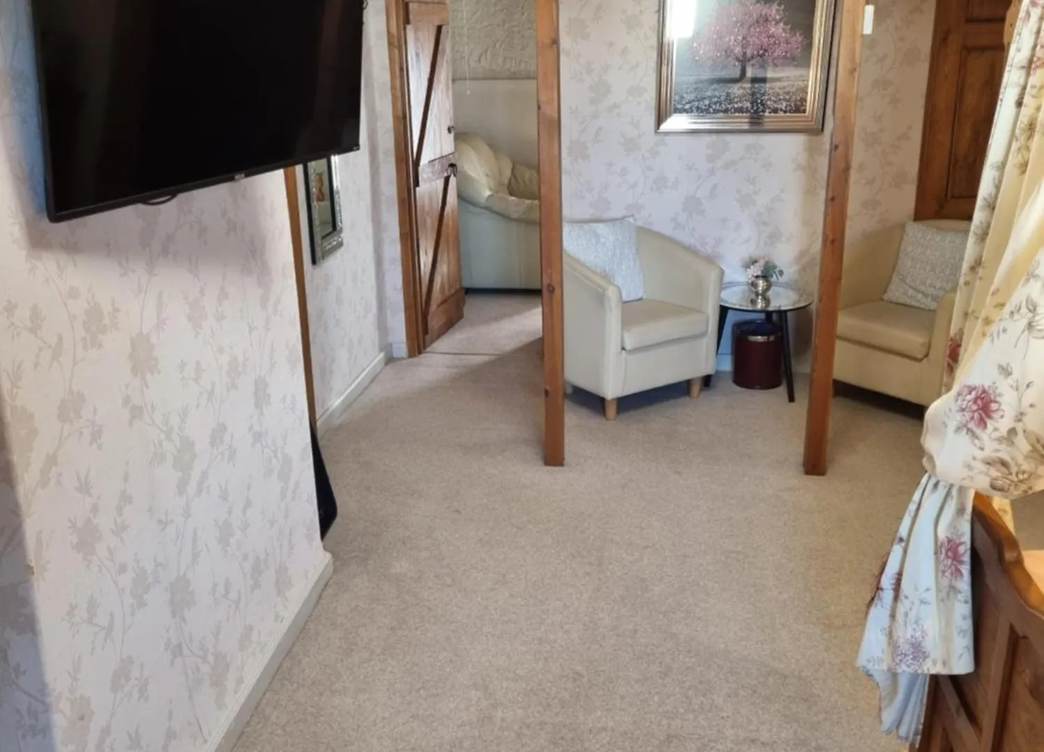 Virginia Guest house 3*