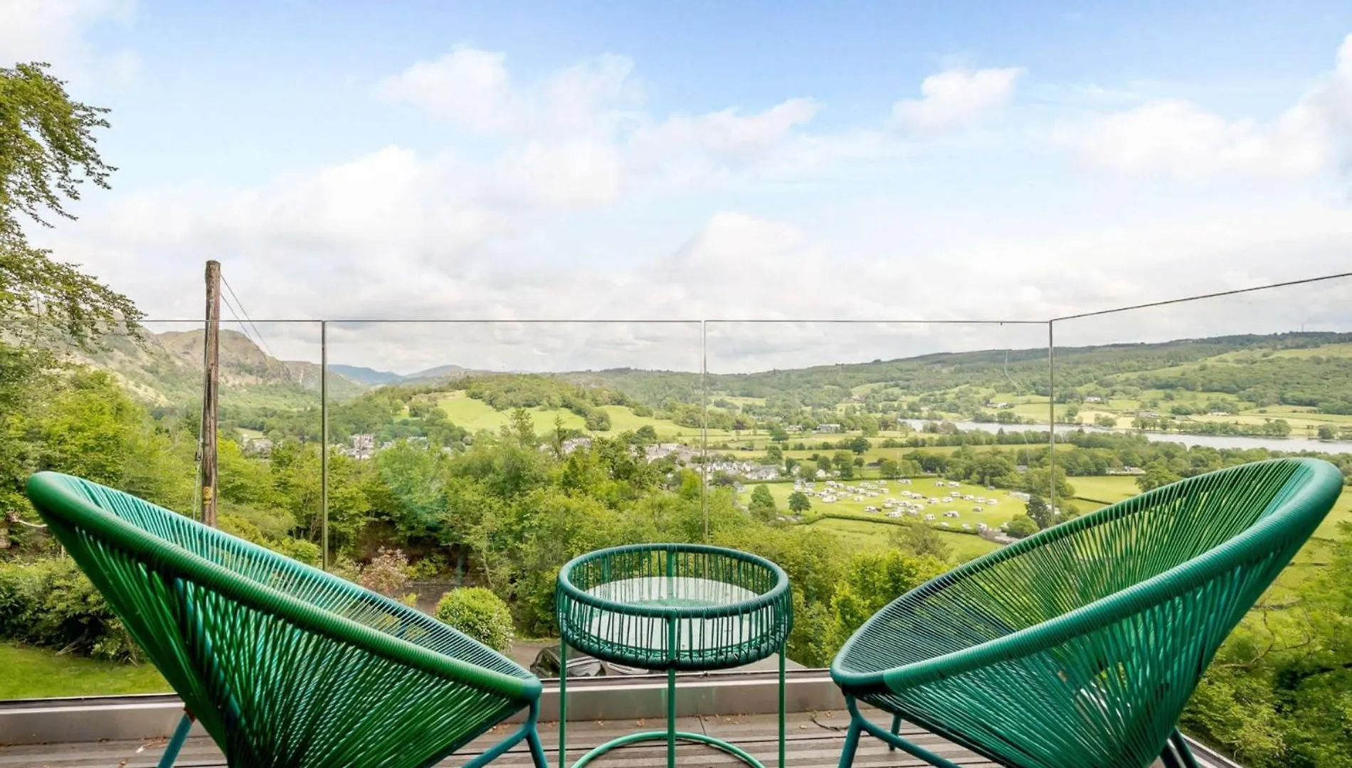6 Bed In 78674 Coniston