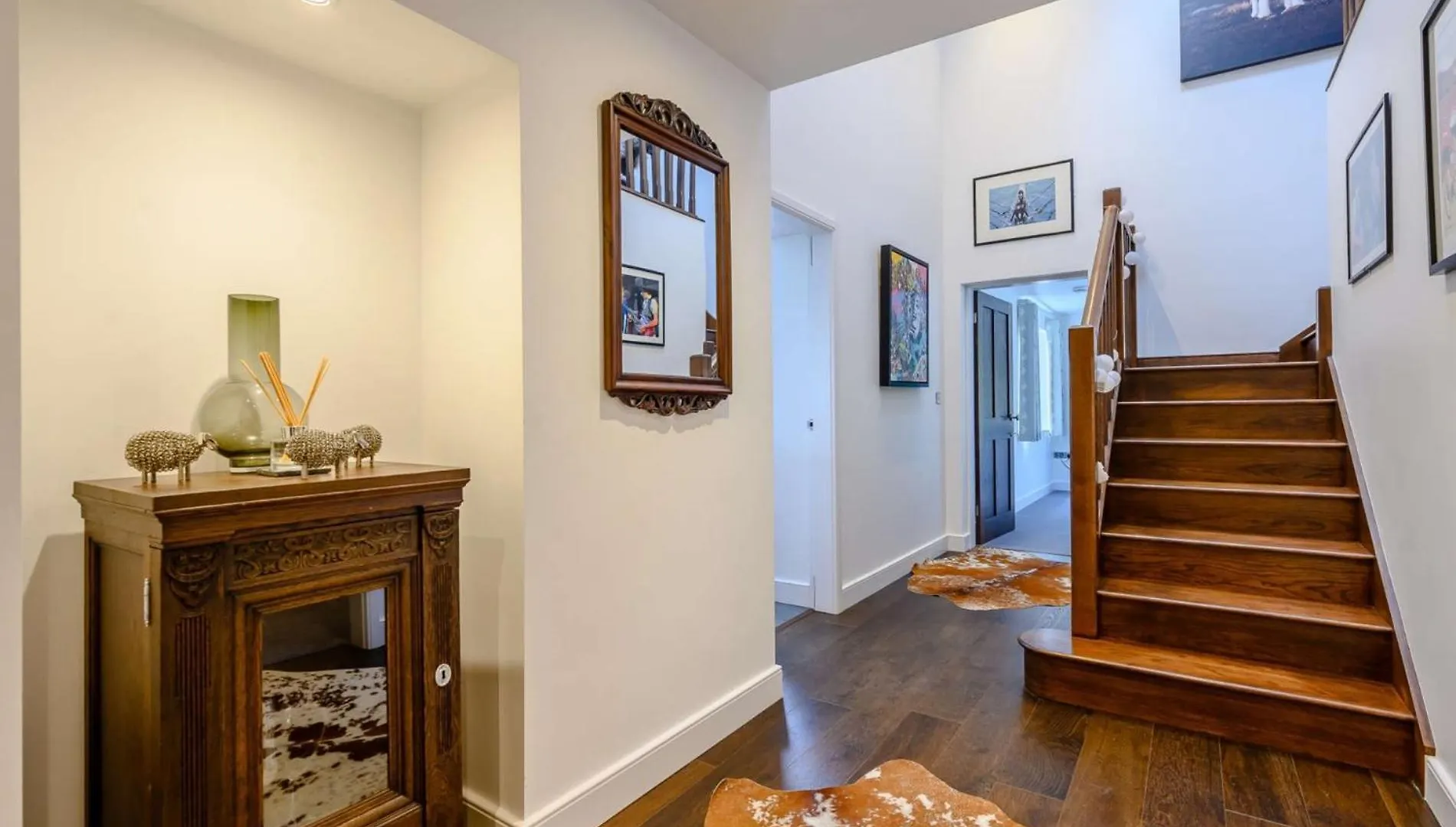 6 Bed In 78674