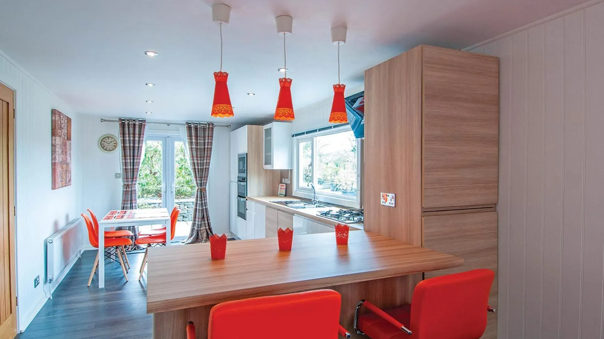 Avon Wood
