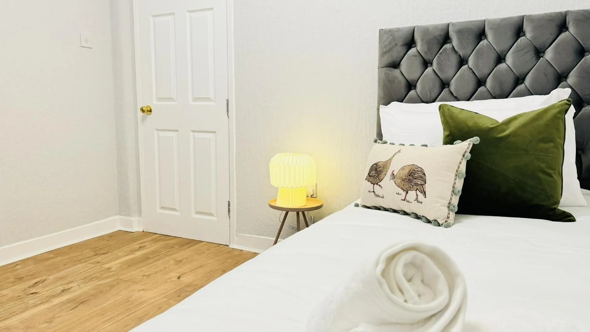 Lakedistrict Vacation Time by sleepy Apartment *