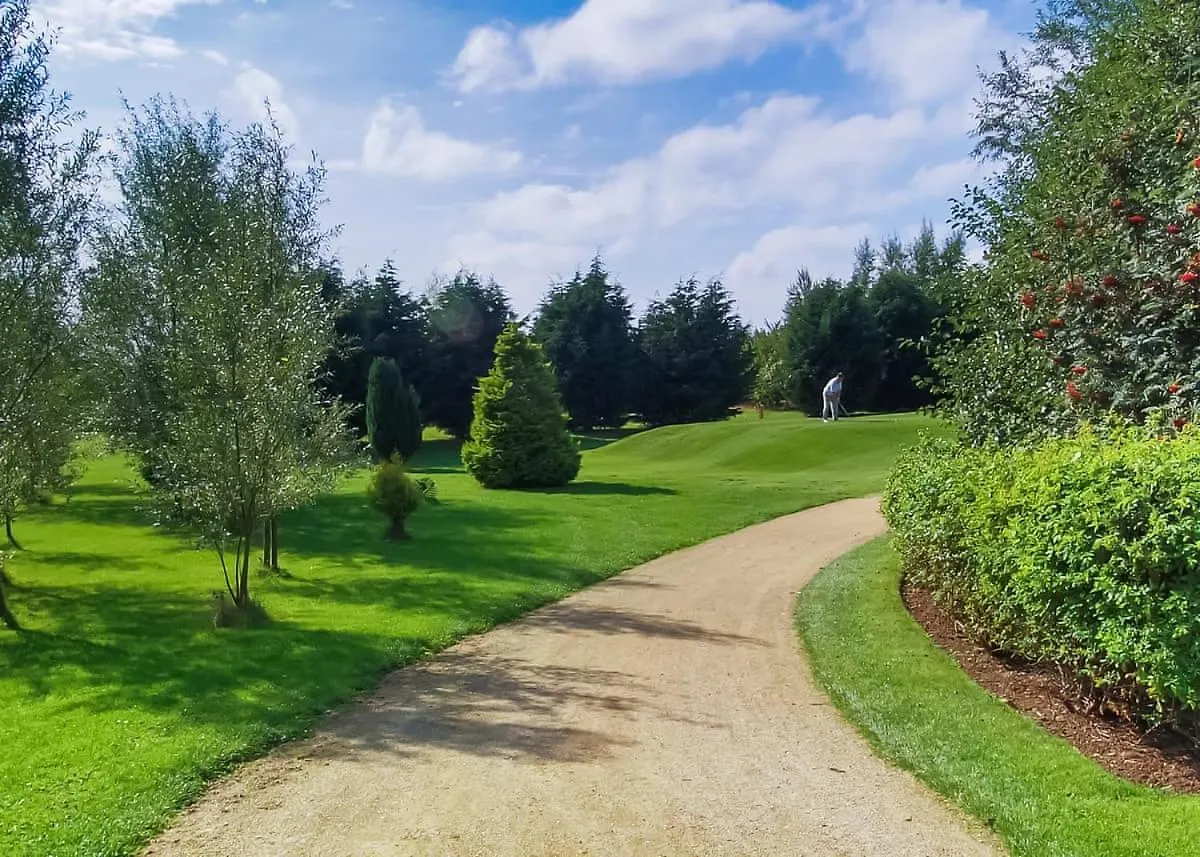 Prázdninový areál Eden Retreat