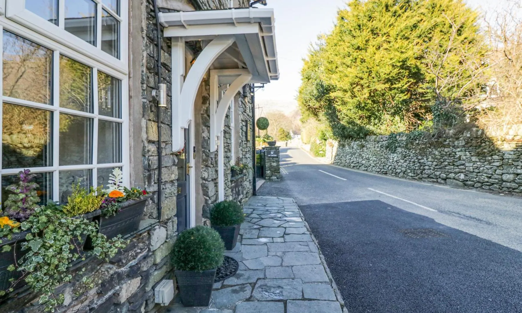 Raise View House * Ambleside