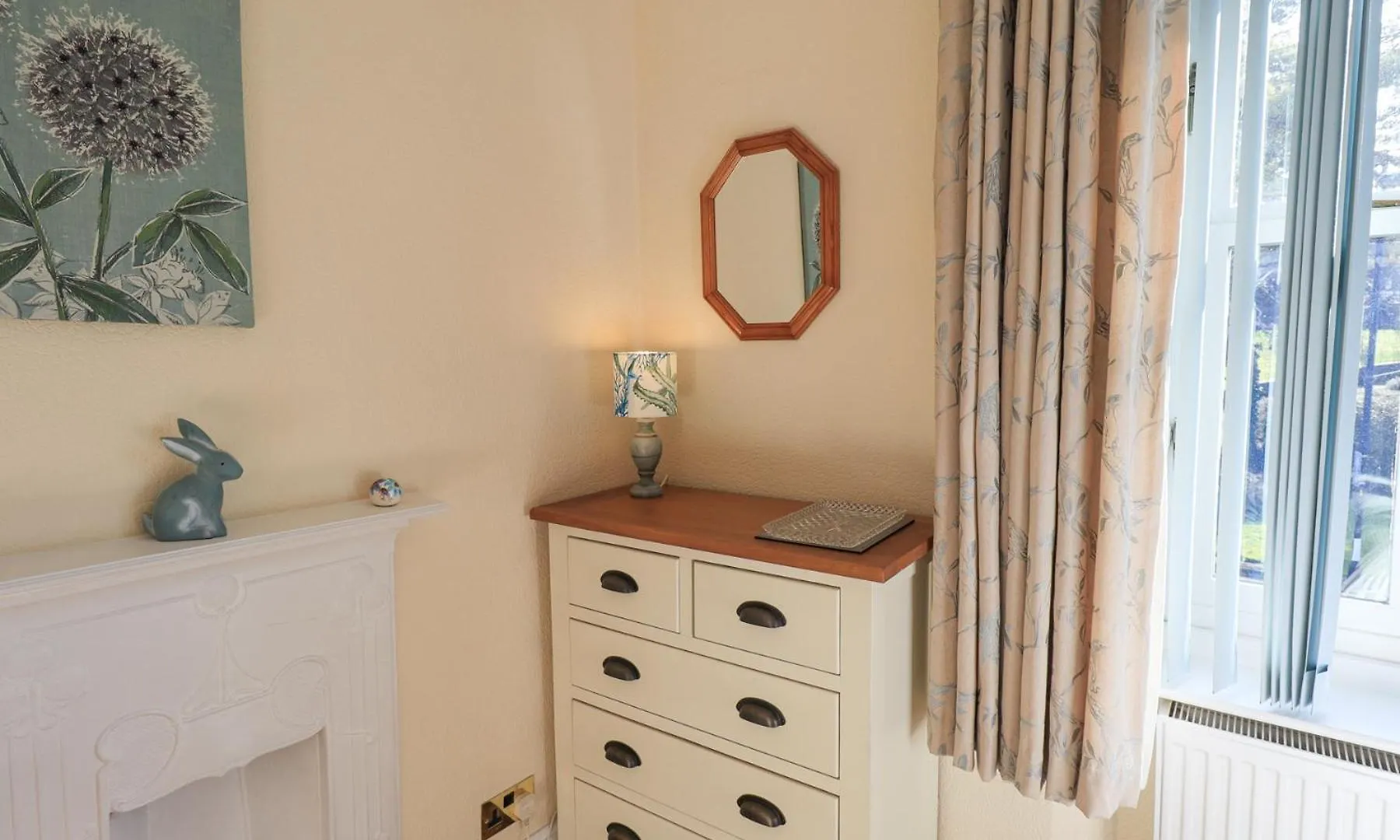 Two Tweenways Holiday home