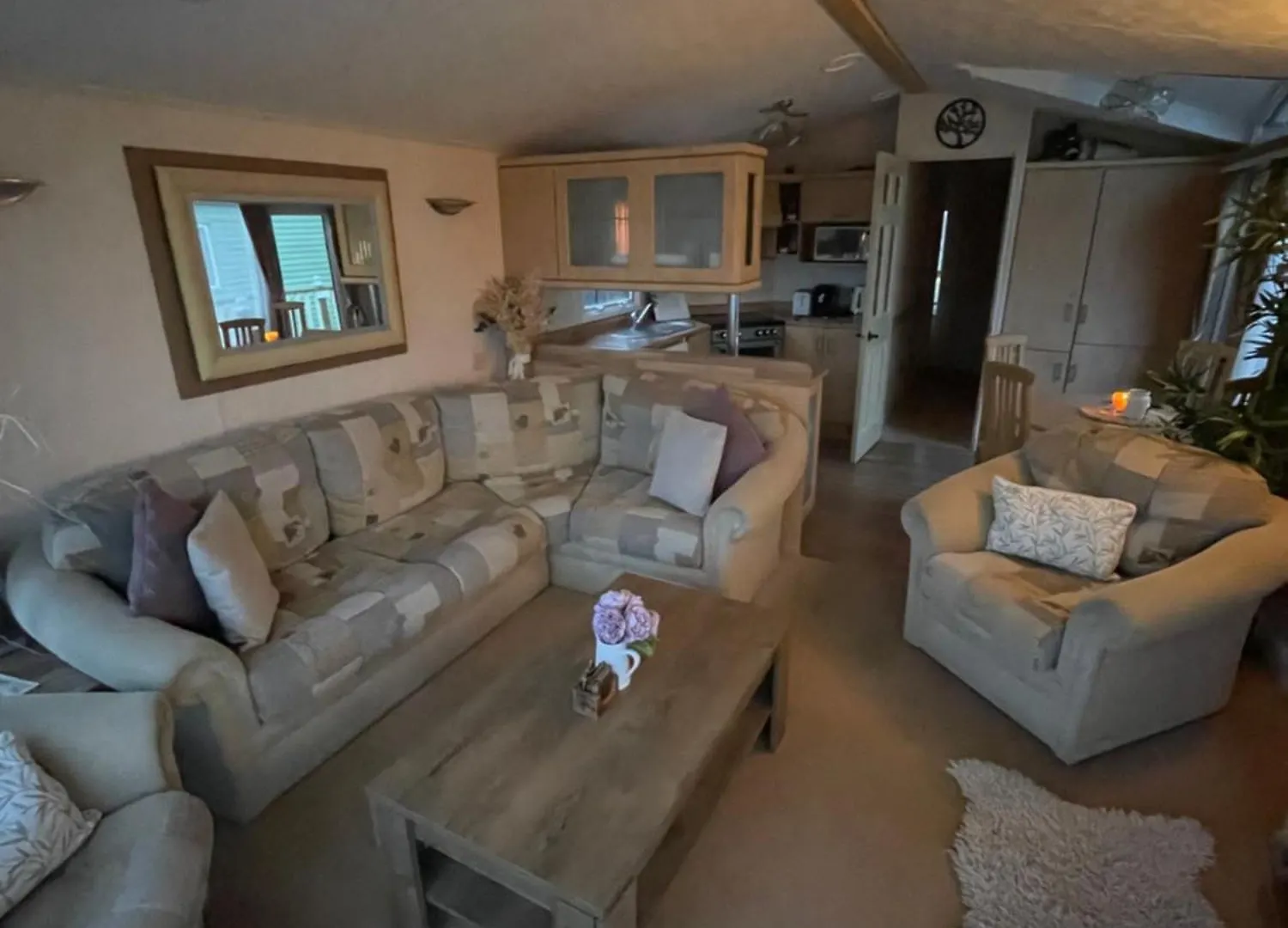 Bobos Den Static Caravan Hire Camping *