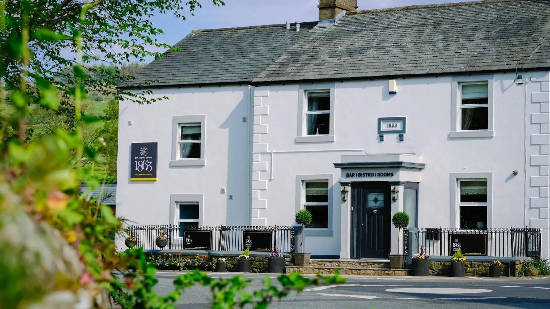 1863 Restaurant With 4* Pooley Bridge