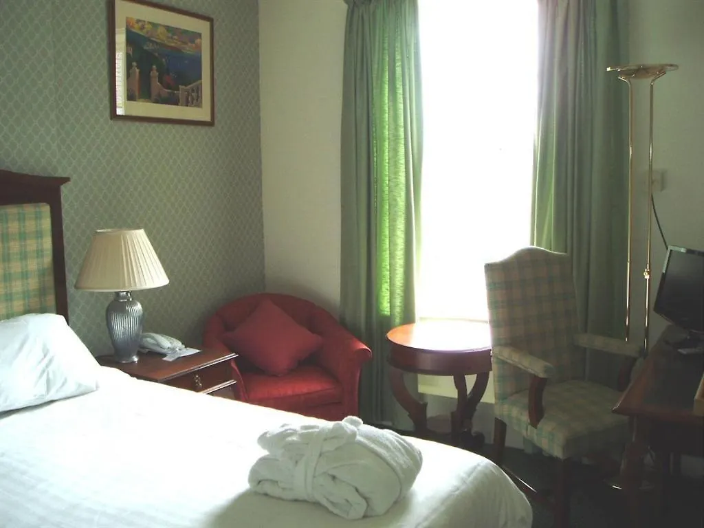 The Golf Hotel 3*