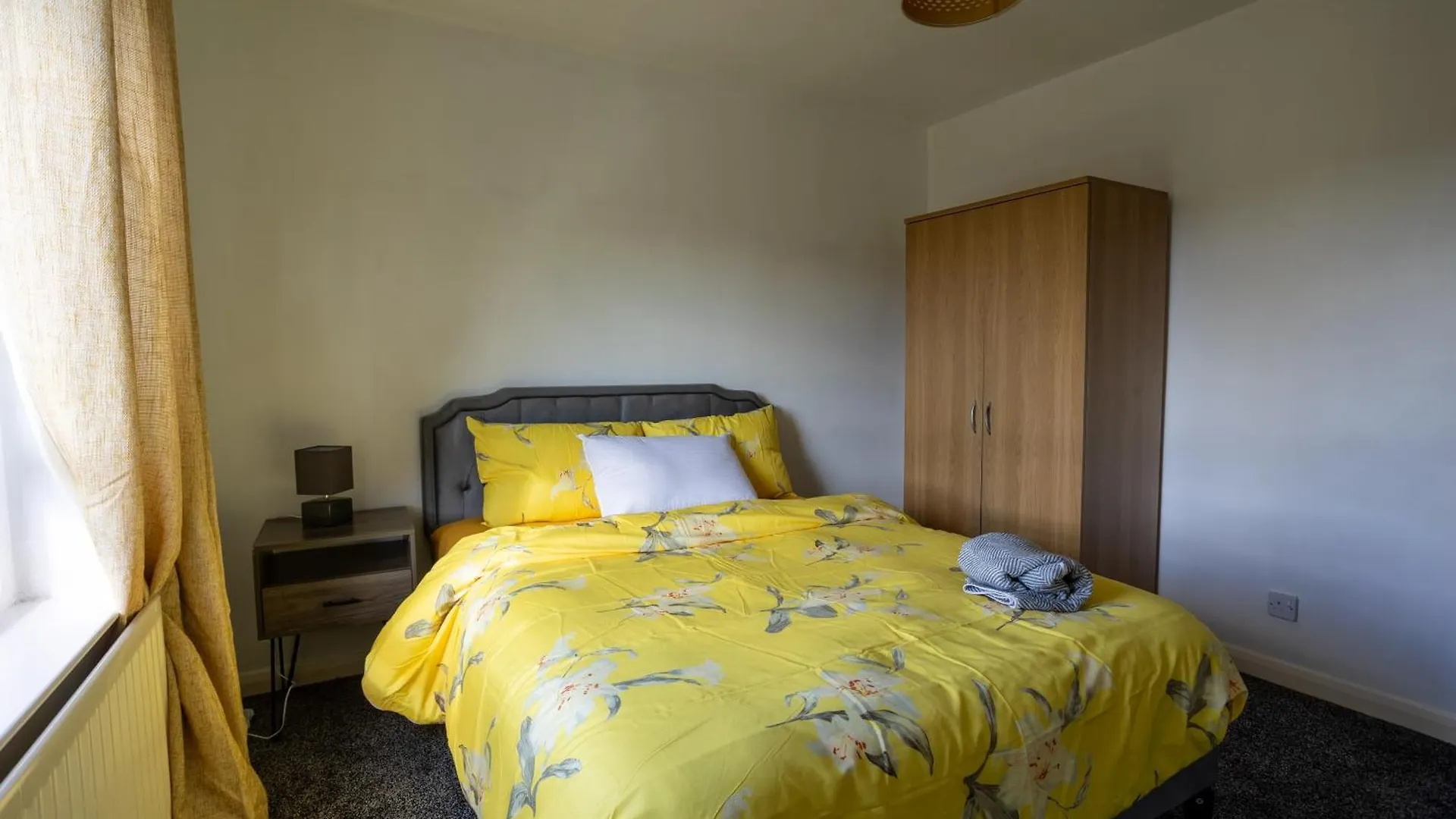 度假居 Charming 2br Maisonette In Carlisle Center 卡莱尔