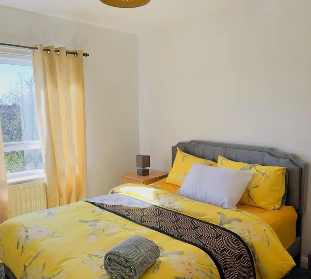 Charming 2br Maisonette In Carlisle Center 度假居