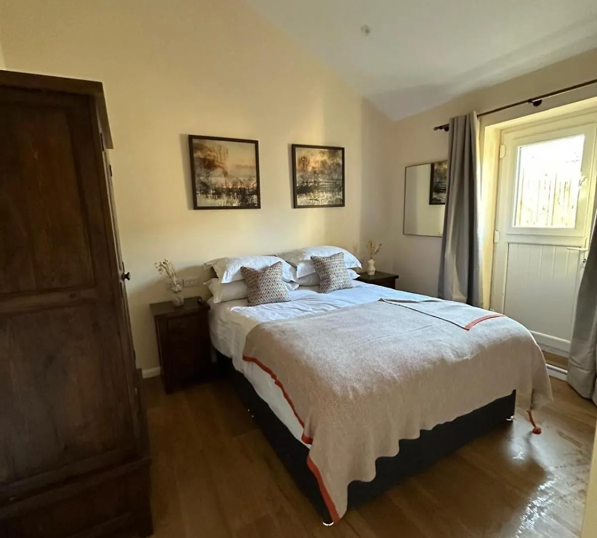 The Wilson Arms 3*
