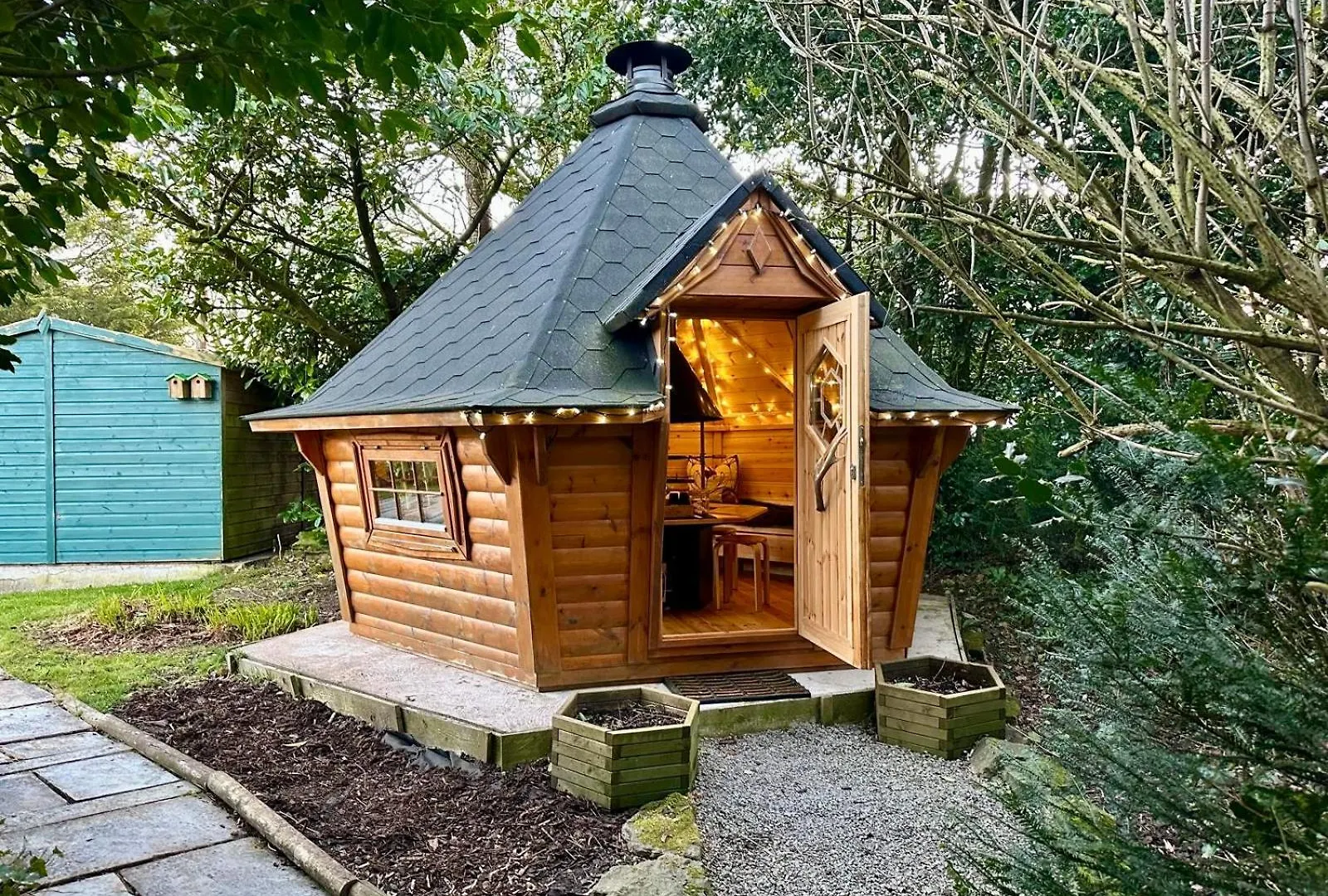 Scenery Hill Hideaways The Coach House Charming Retreat With Jacuzzi And Bbq Hut Near The District * Workington