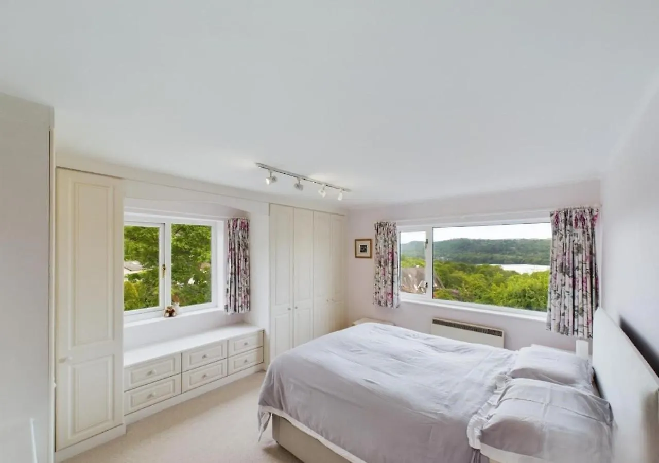 Lakeview Vista Holiday home