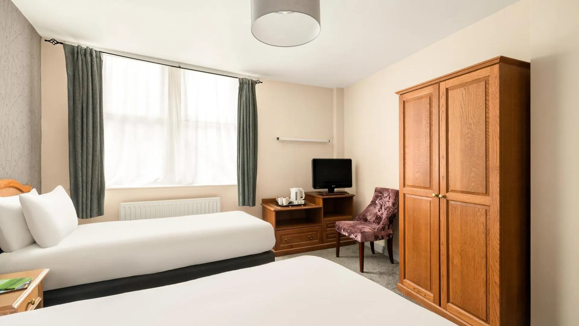 Hotel The County 3*
