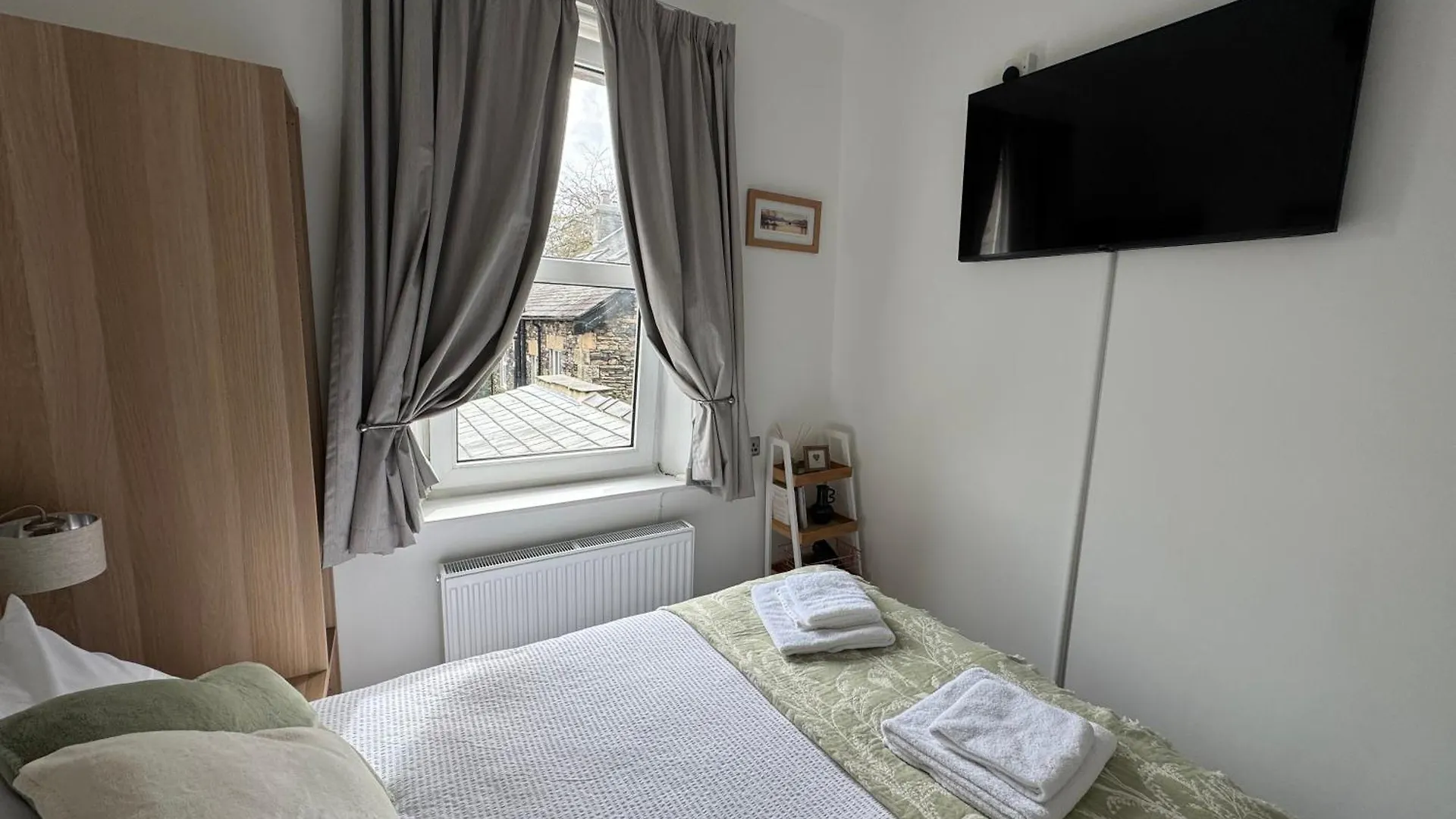 Guest house Denecrest 3*