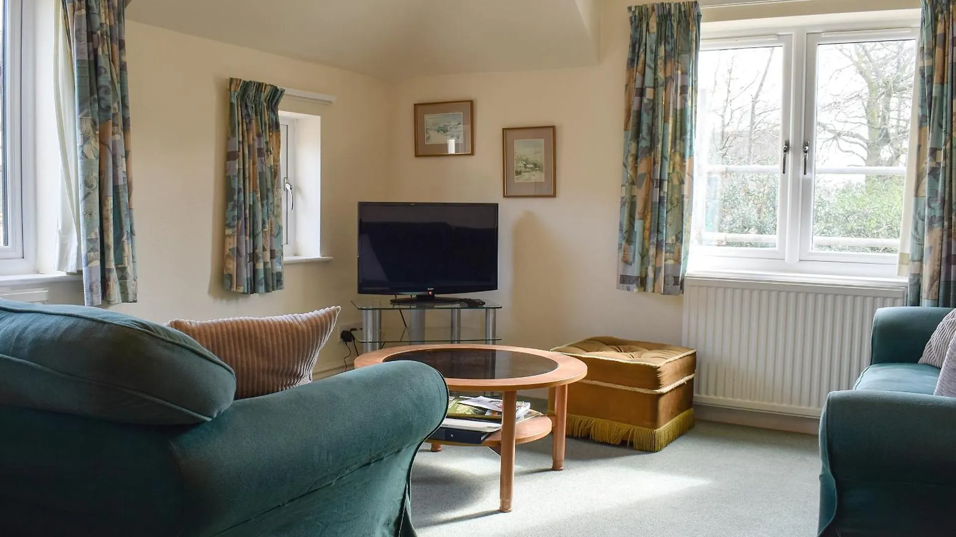 Oaklands * Ambleside