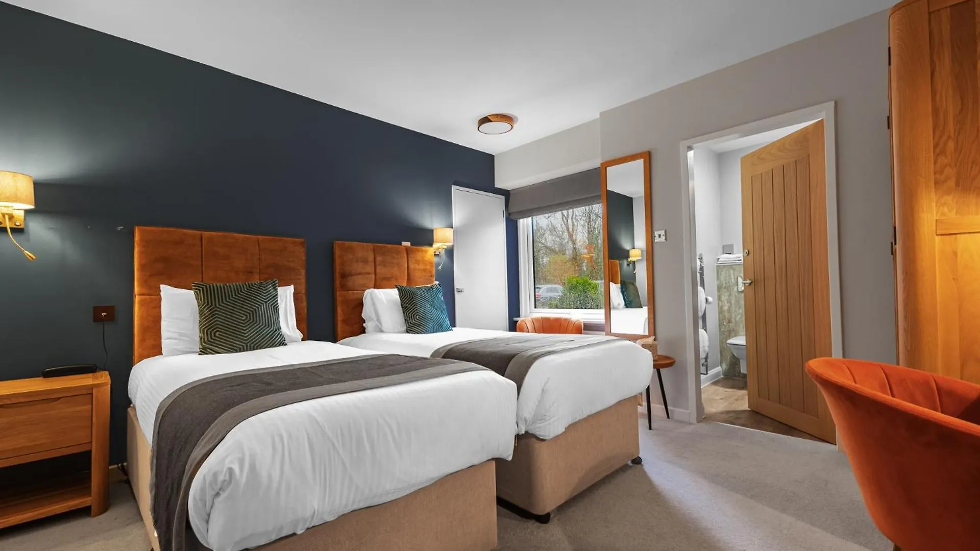 Crooklands Hotel Crooklands