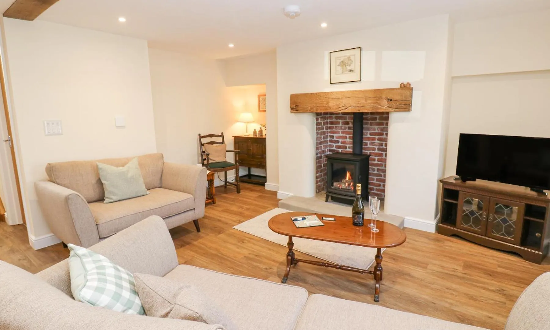 1 Brookside Holiday home *