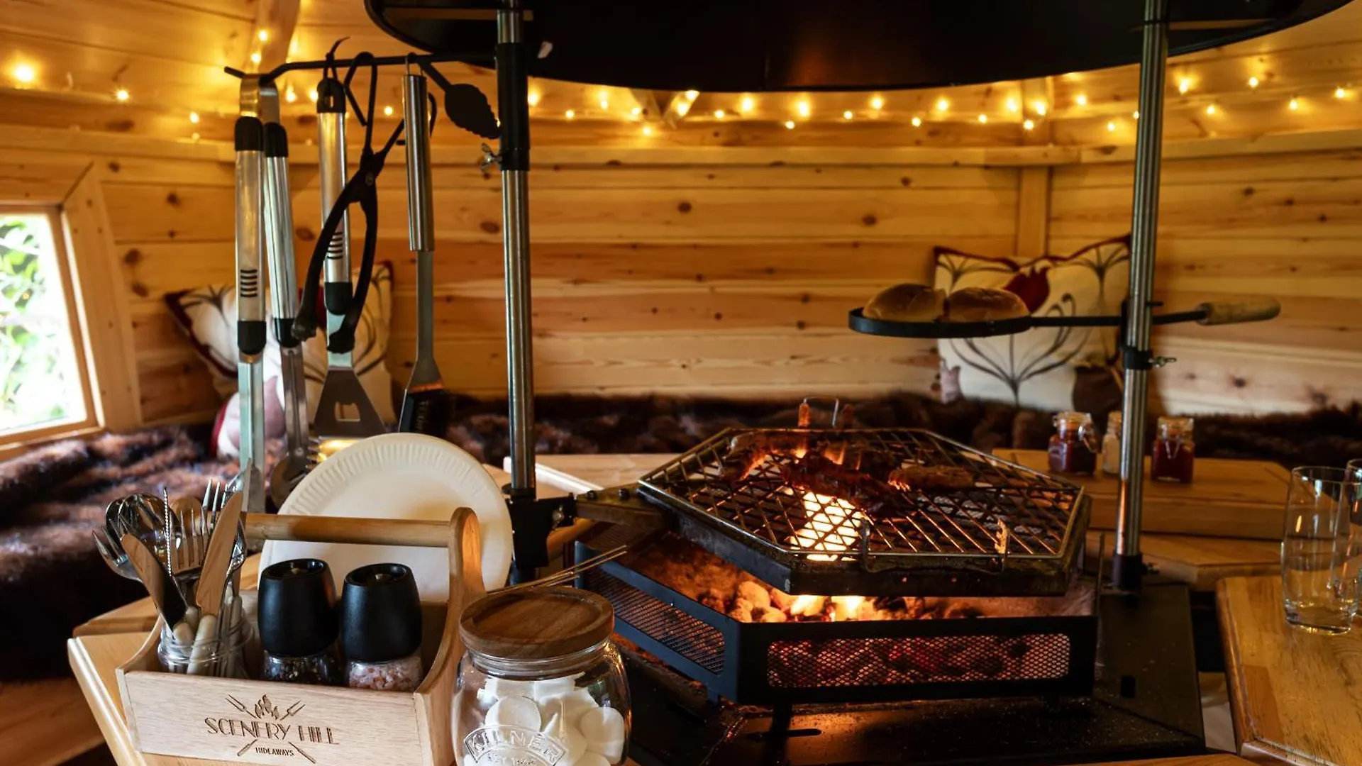 Scenery Hill Hideaways The Coach House Charming Retreat With Jacuzzi And Bbq Hut Near The District Prázdninový dům