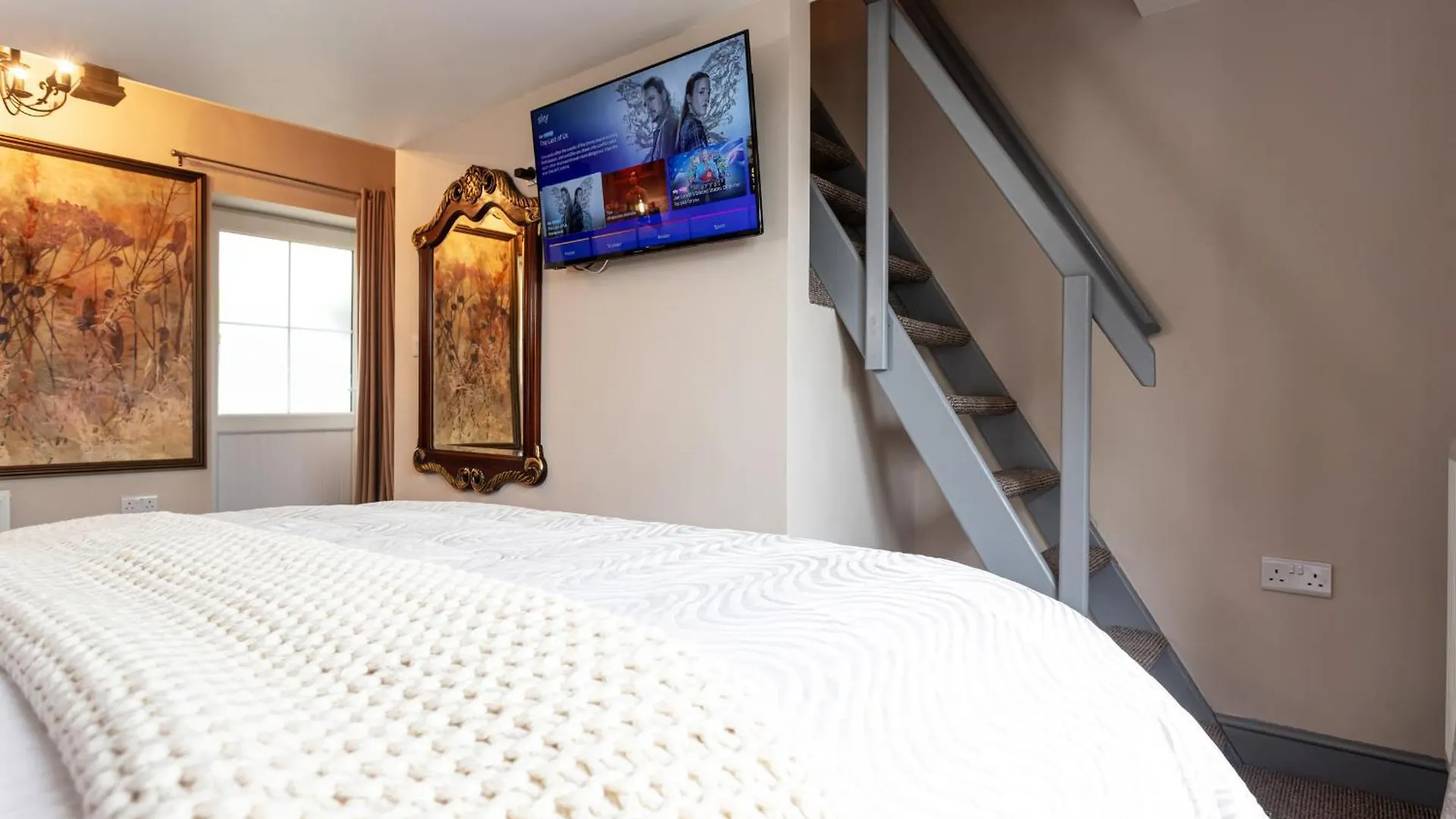 Scenery Hill Hideaways The Coach House Charming Retreat With Jacuzzi And Bbq Hut Near The District Prázdninový dům Workington