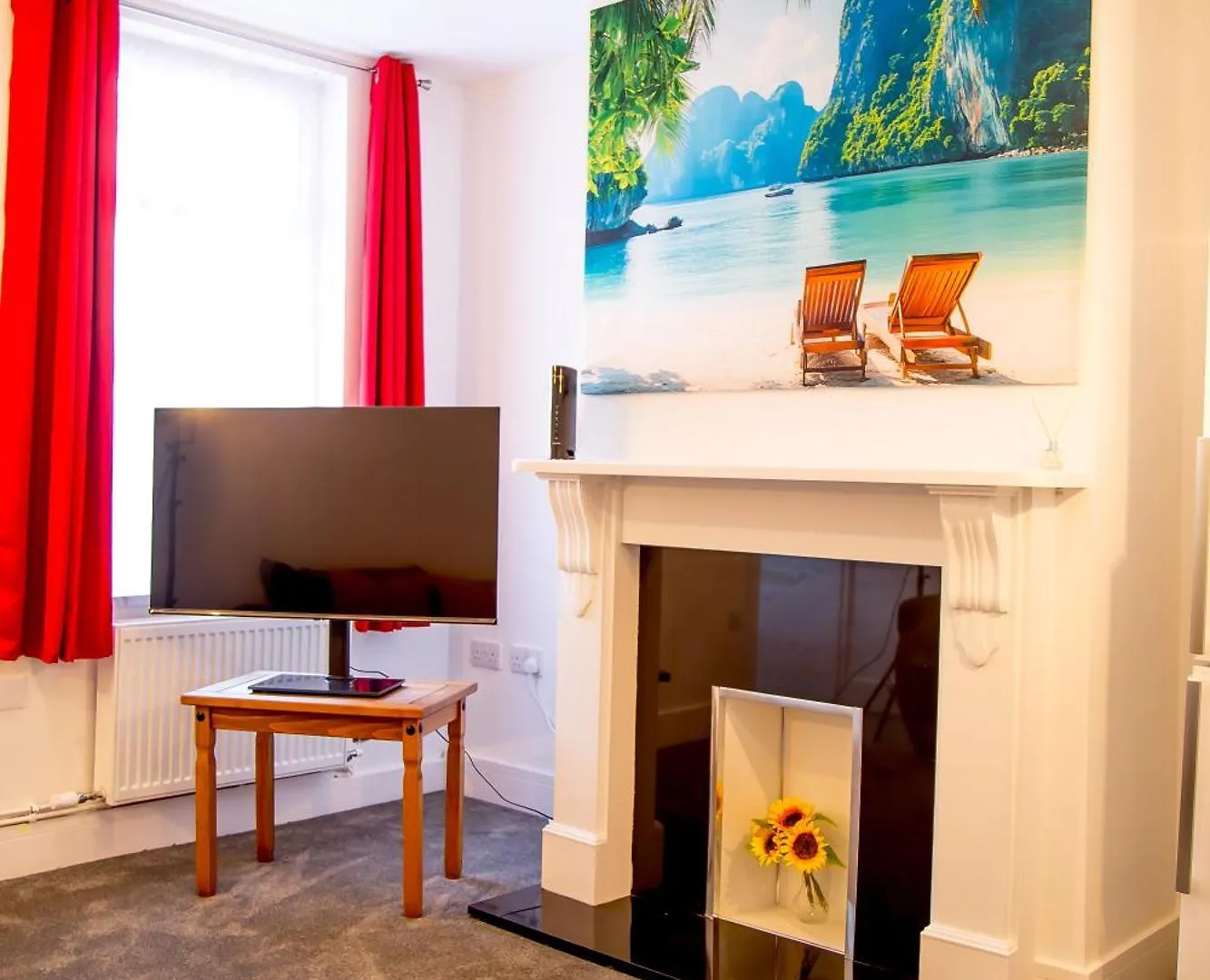 Lucky 15 - Ideal For Trade & Family - 2 Bedrooms - 2 Beds - Max 4 Guests - Close To Bae, Docks, District, Beaches Holiday home Barrow-in-Furness