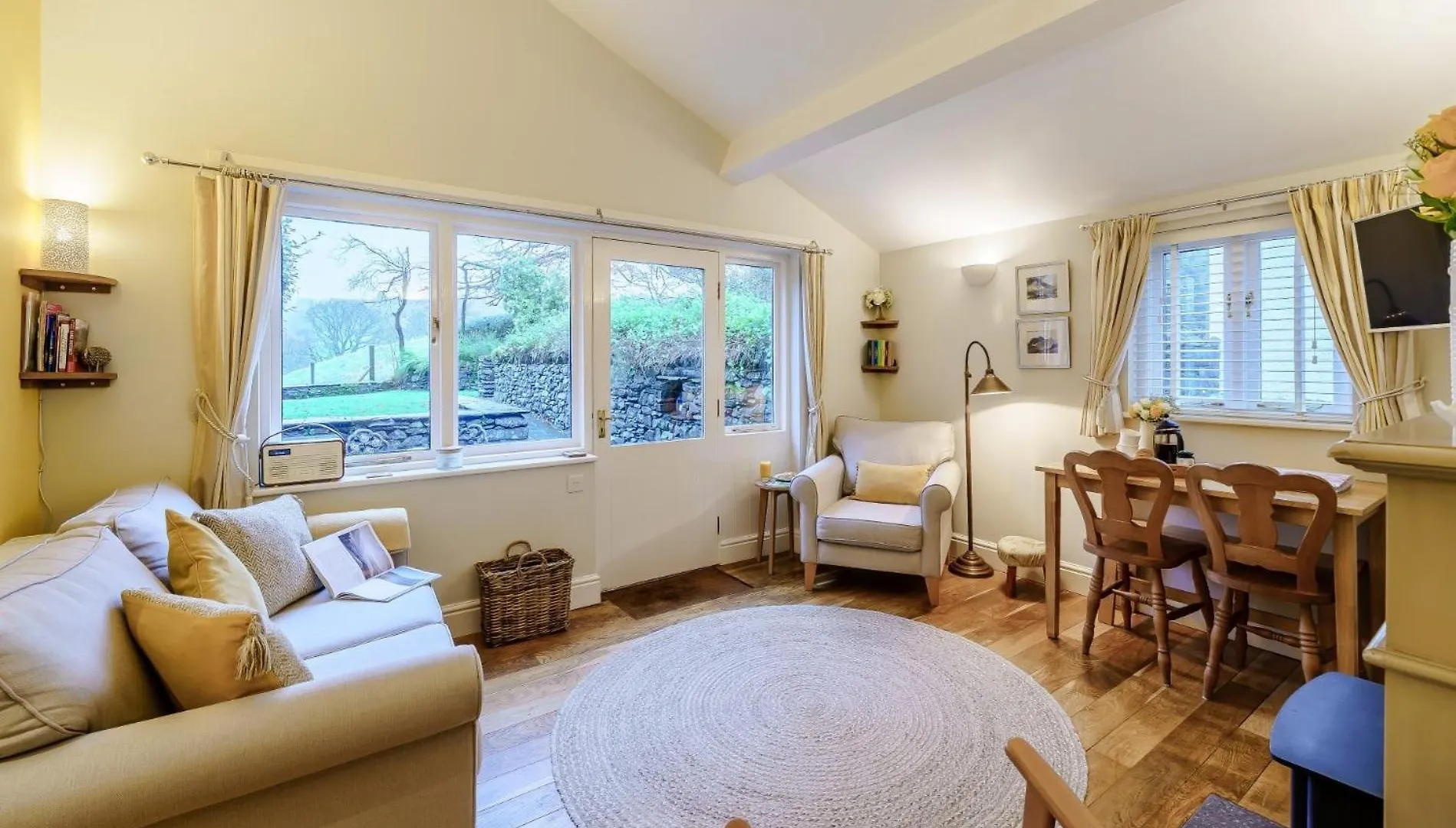 2 Bed In Lcc17 Holiday home *