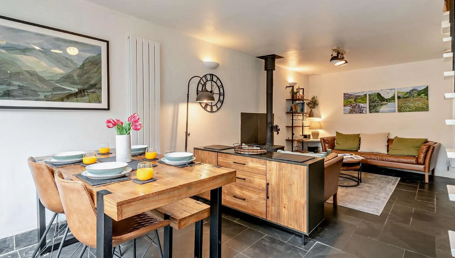 Holiday home 2 Bed In Sz500 *