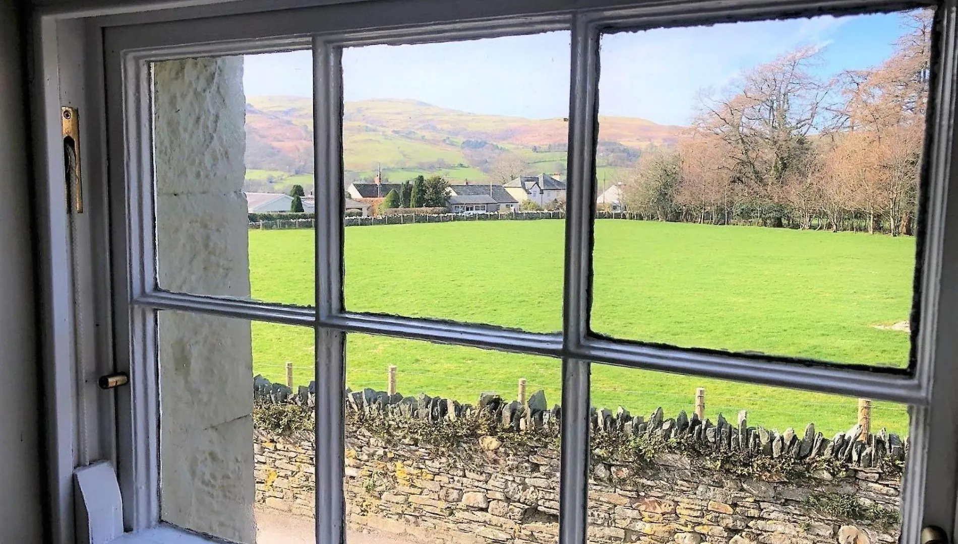 2 Bed In High 86023 Holiday home *
