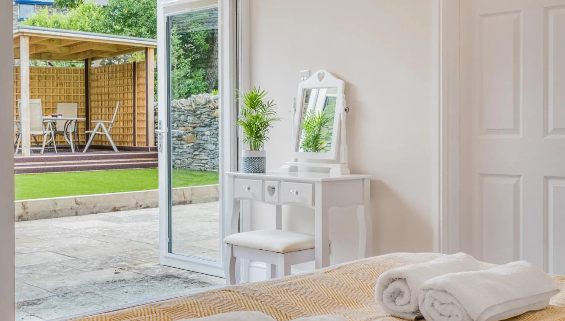 2 Bed In Windermere 78288 *