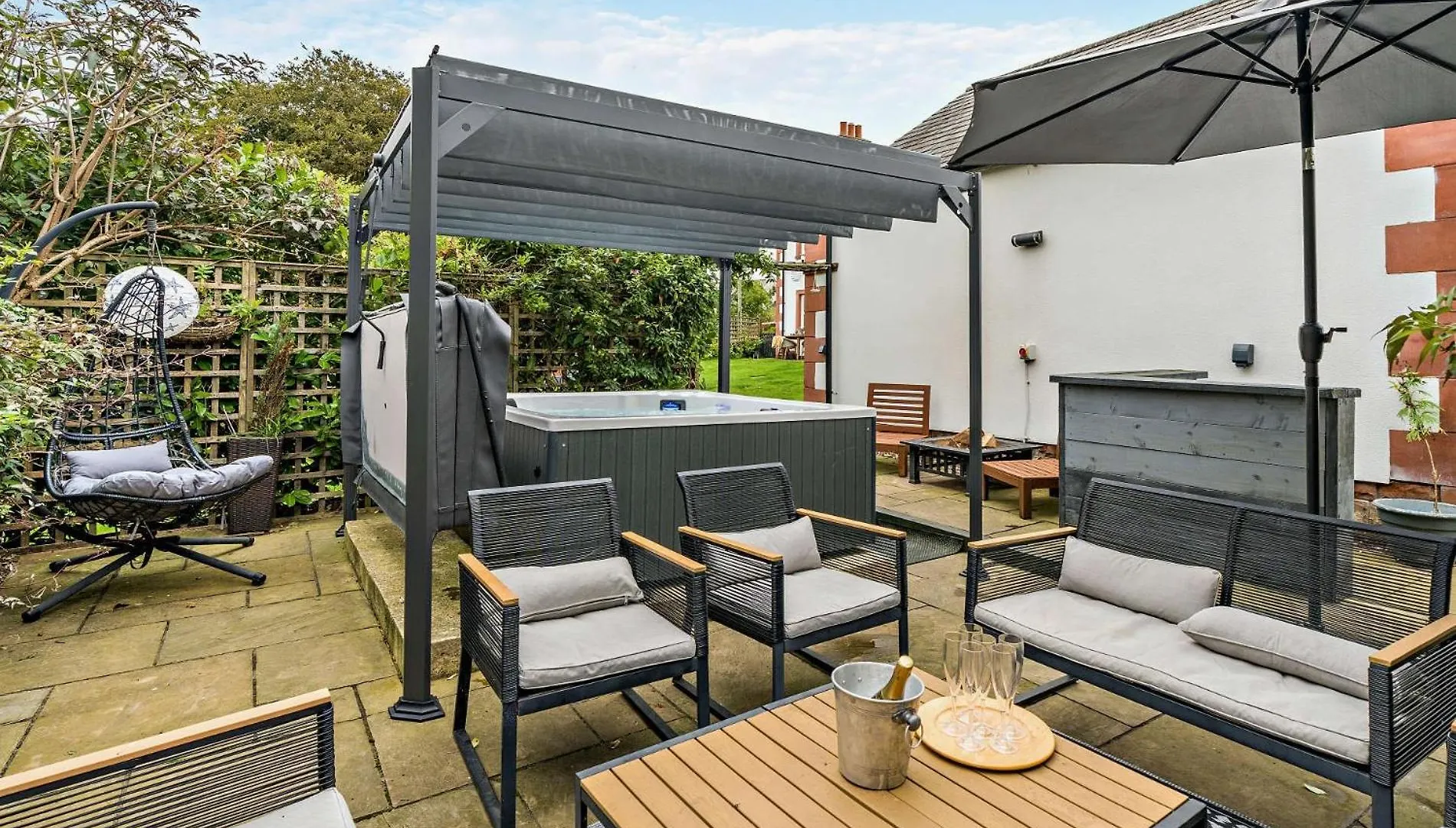 Holiday home 4 Bed In Hayton Sz119
