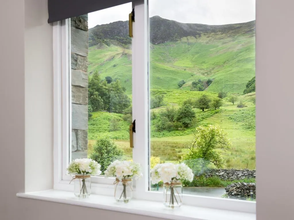 Holiday home 4 Bed In Borrowdale Sz219 *