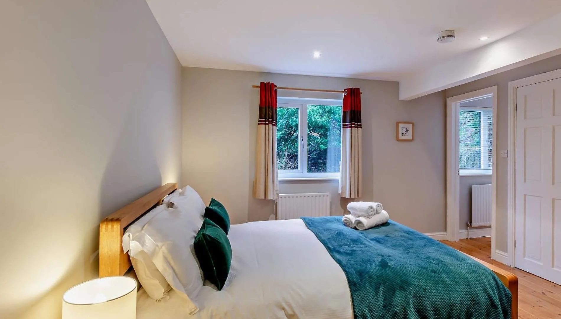 5 Bed In Witherslack Sz593 Holiday home *