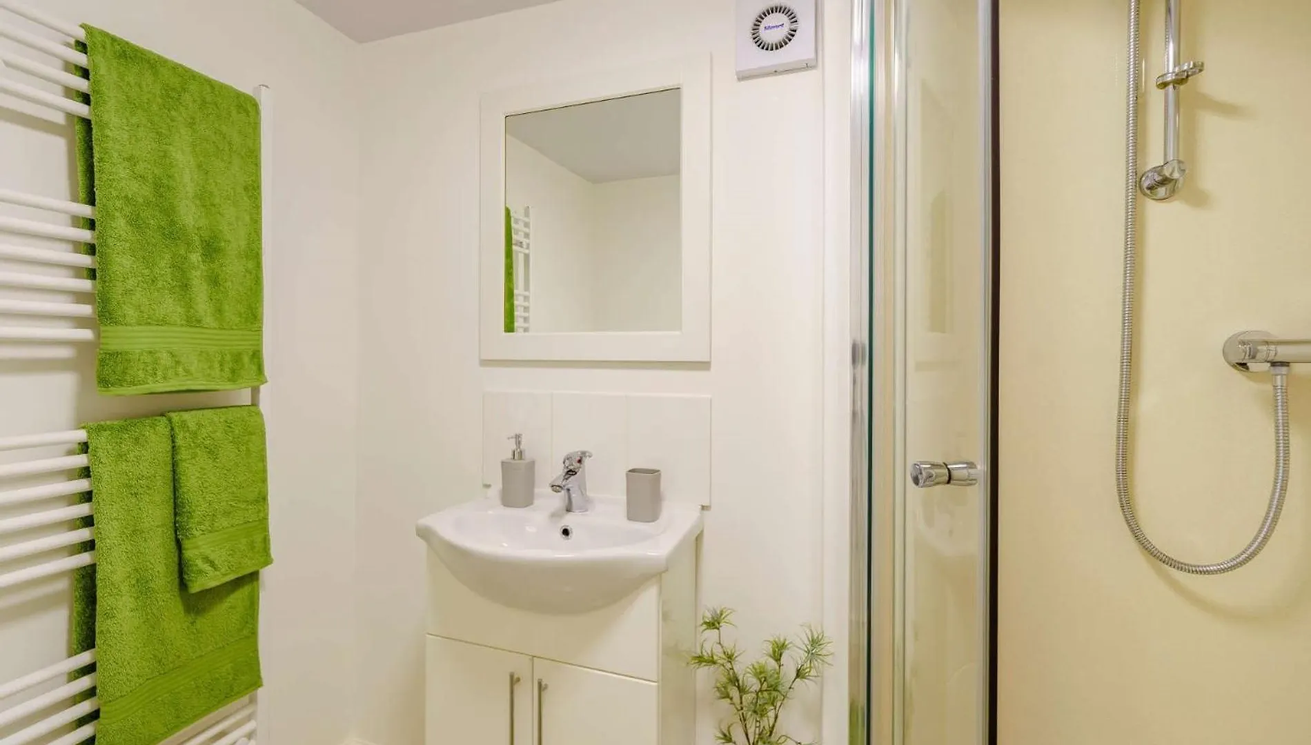 2 Bed In 85514 קוקרמאות'