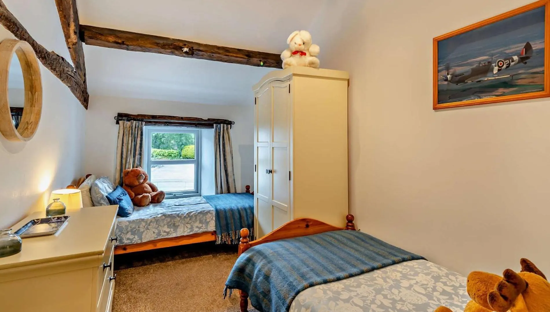 3 Bed In Sz420