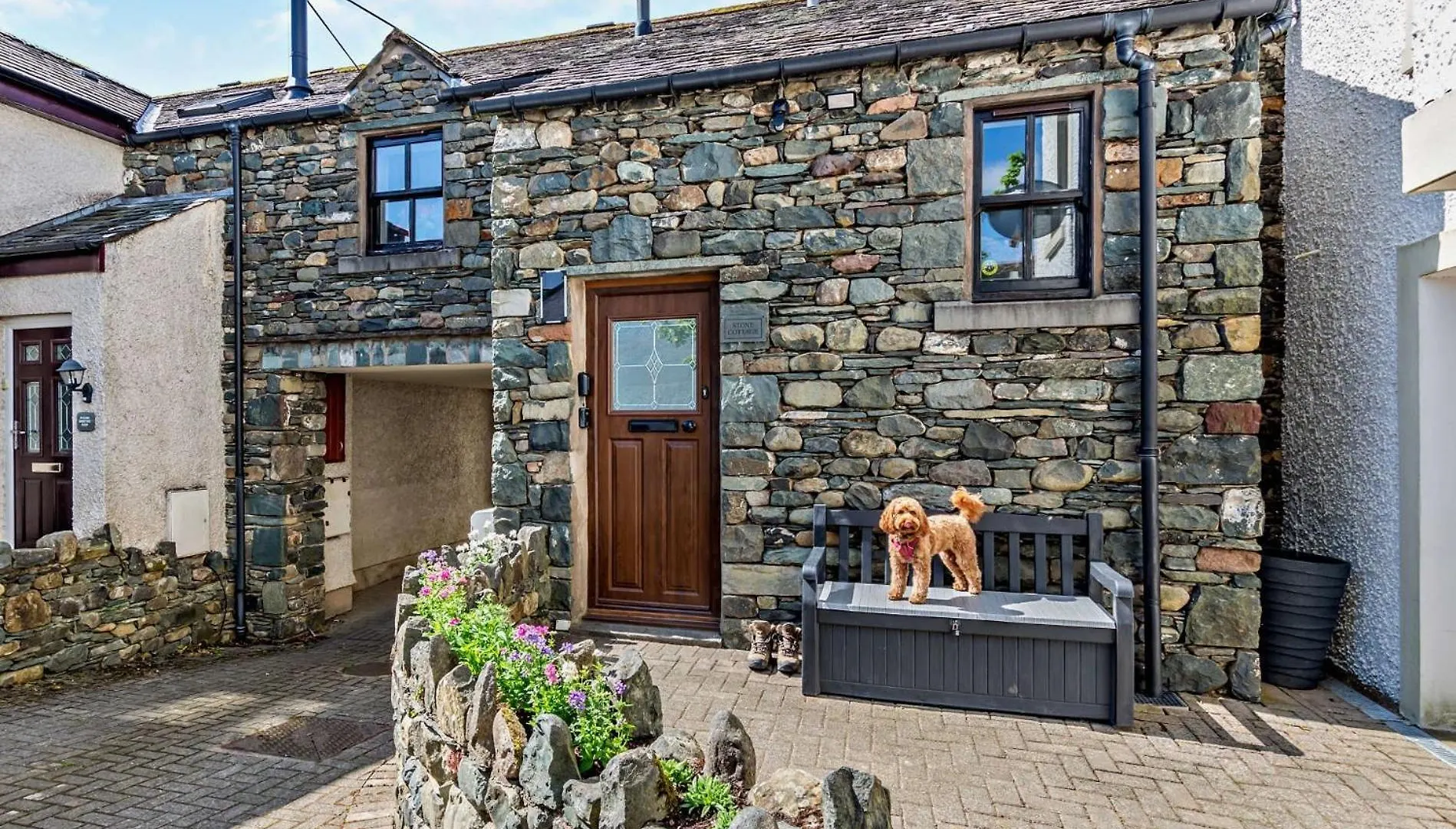 2 Bed In Keswick Sz449 *