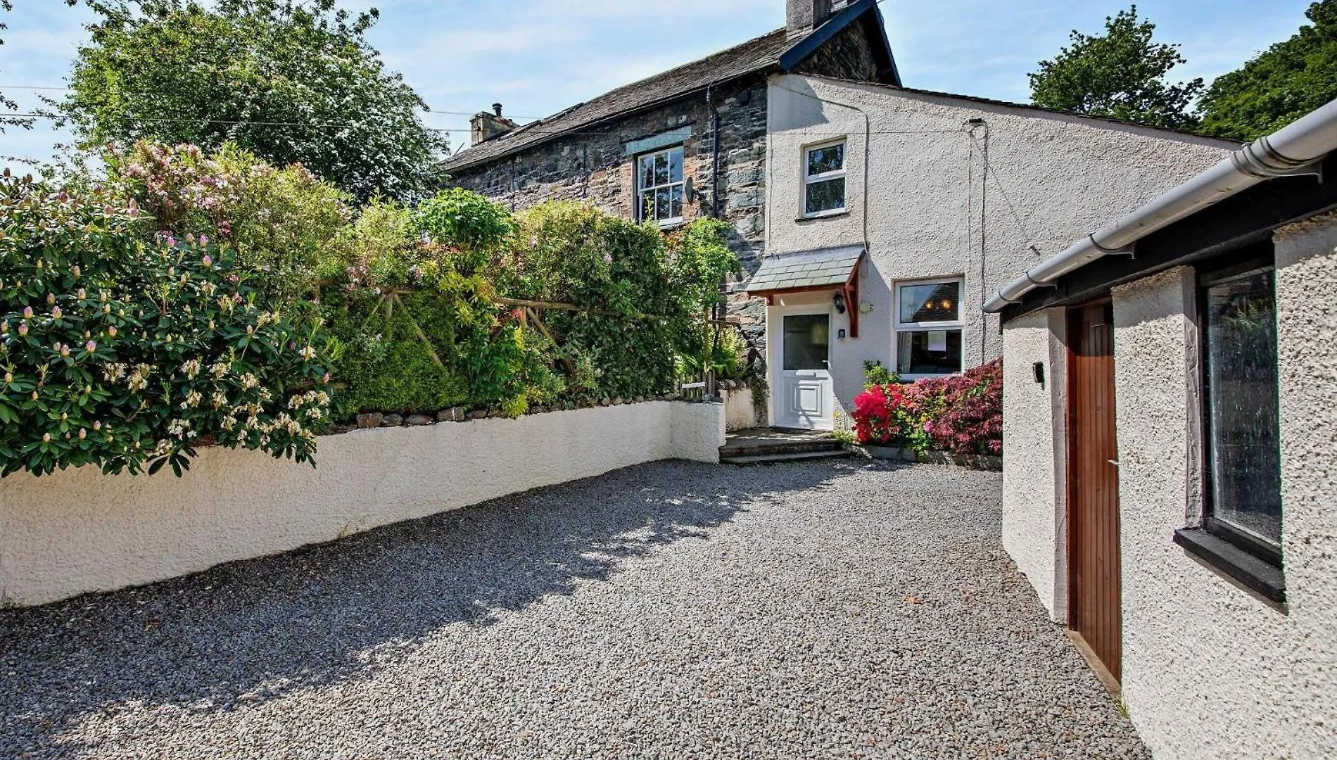 2 Bed In Sz145 Braithwaite