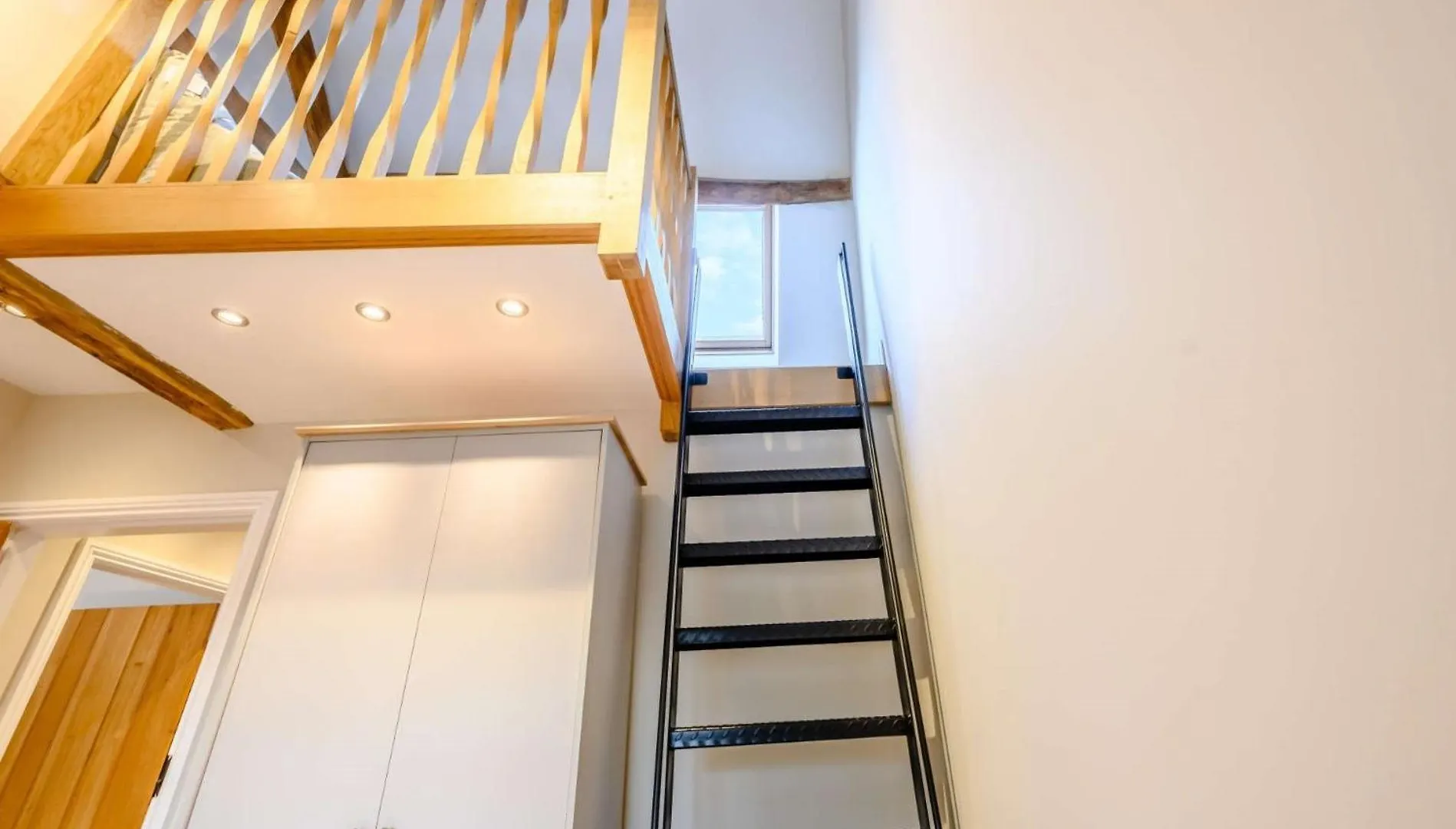 2 Bed In Ullswater 87349 בית נופש *