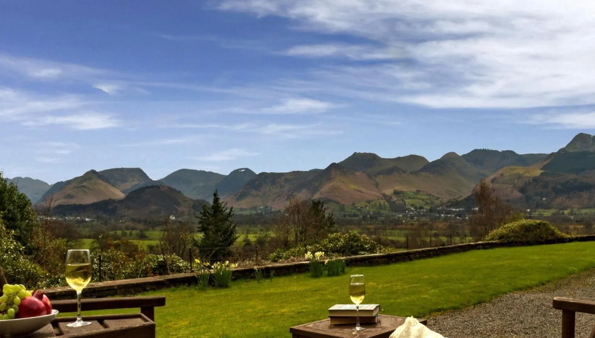 2 Bed In Keswick Lcc19 *