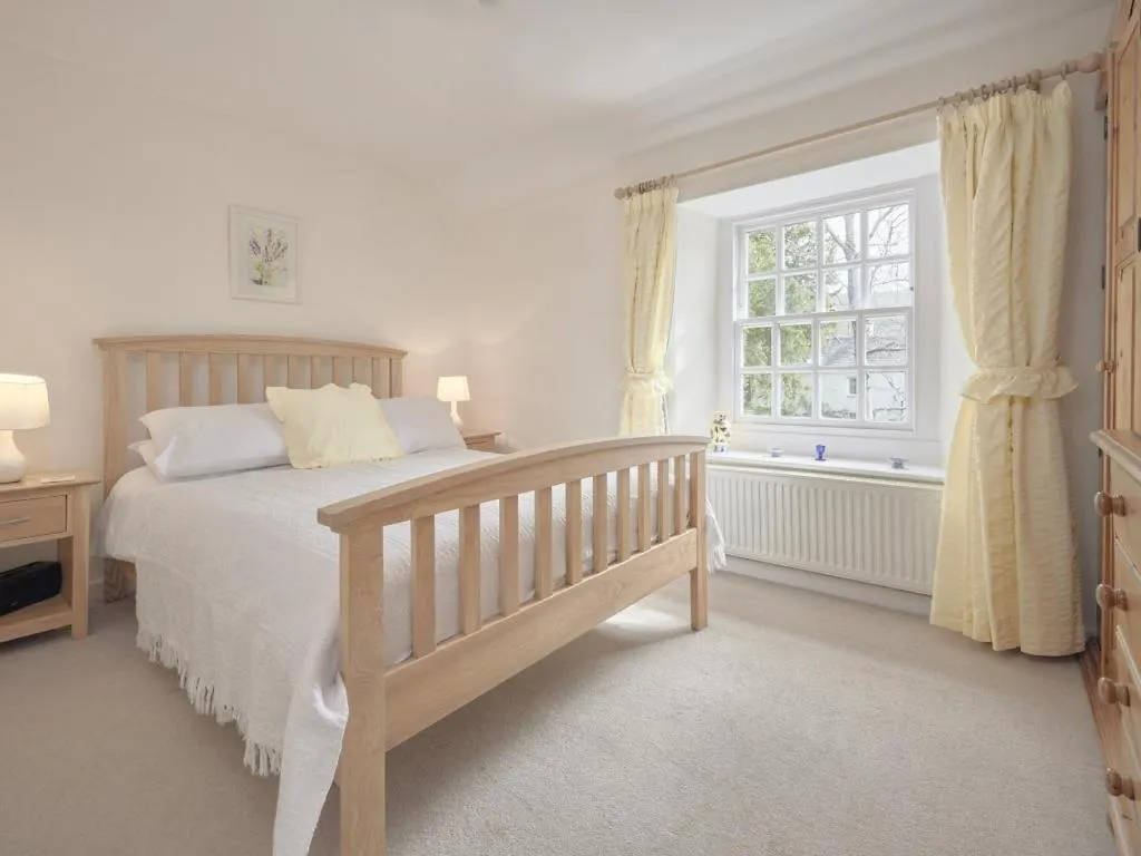 4 Bed In Sz434 Semesterbostad *