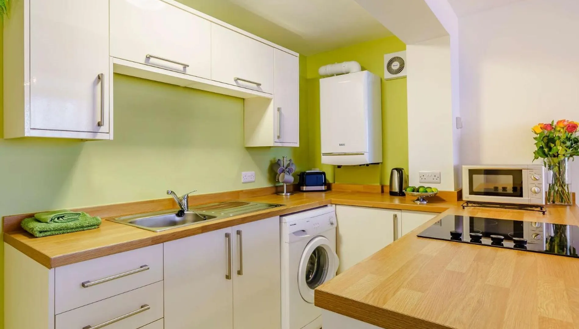 דירה 2 Bed In 85514 קוקרמאות'