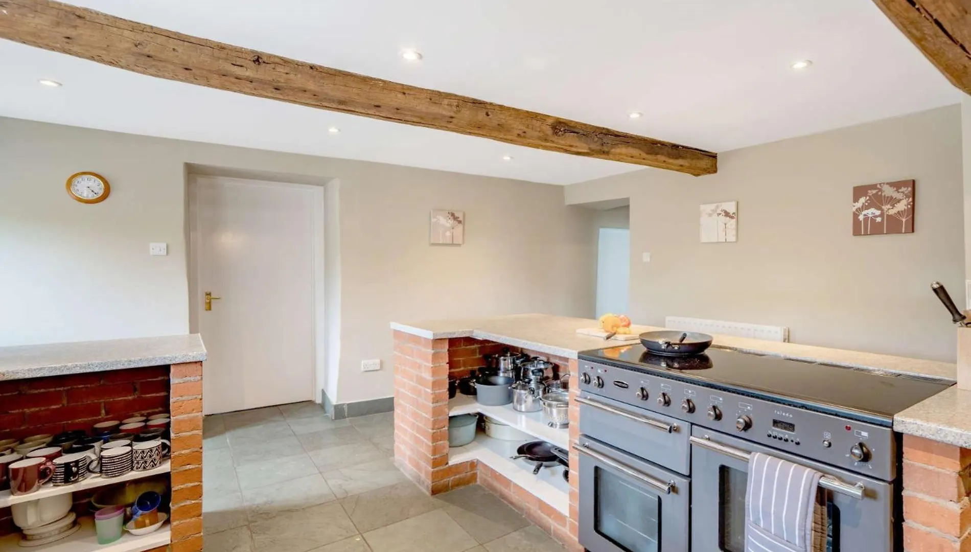 8 Bed In Cockermouth 82453 Casa de Férias *