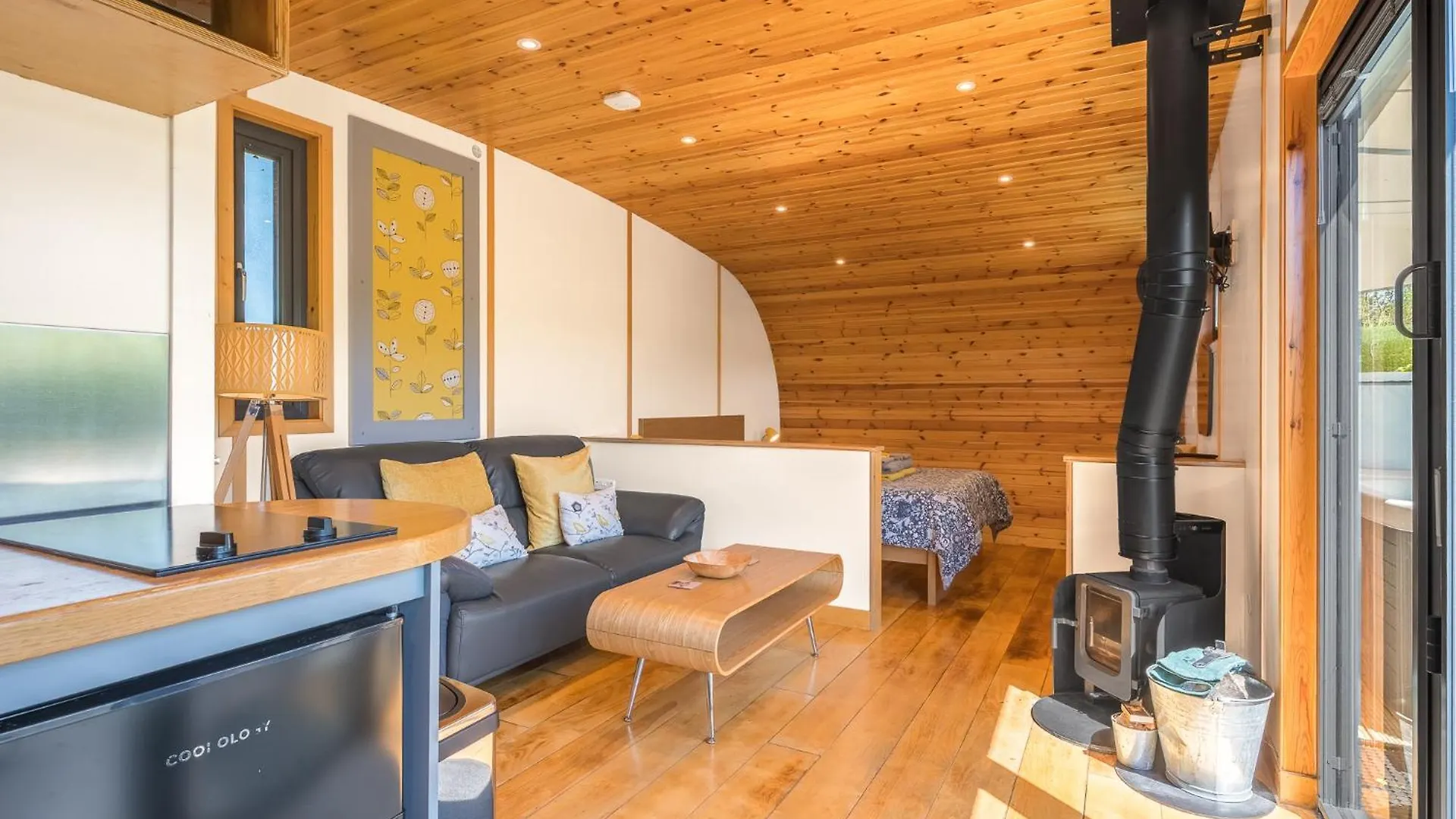 Ellerbeck Luxury Pod With Hot Tub At Fell View Park *