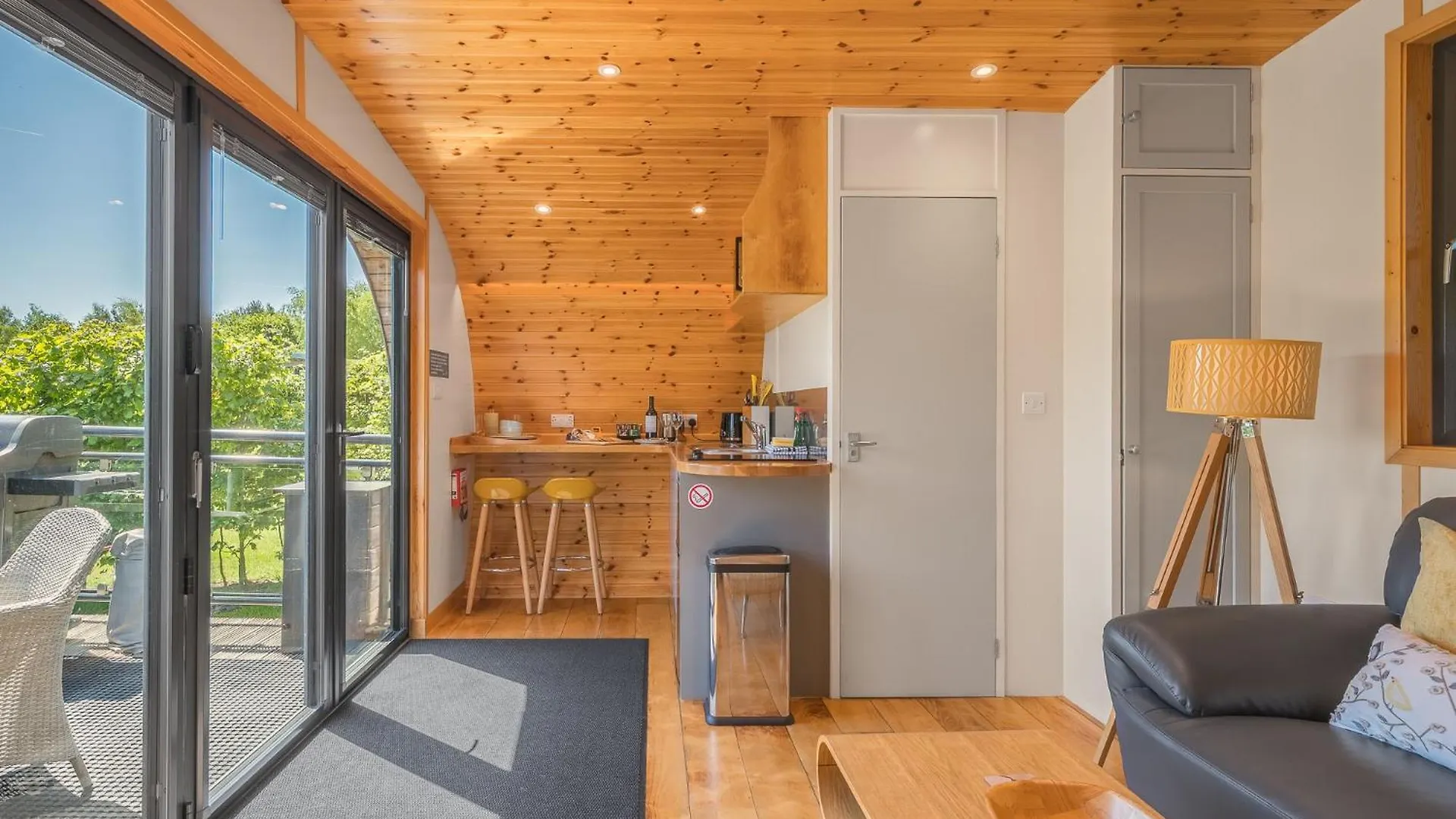 Ellerbeck Luxury Pod With Hot Tub At Fell View Park Apartment