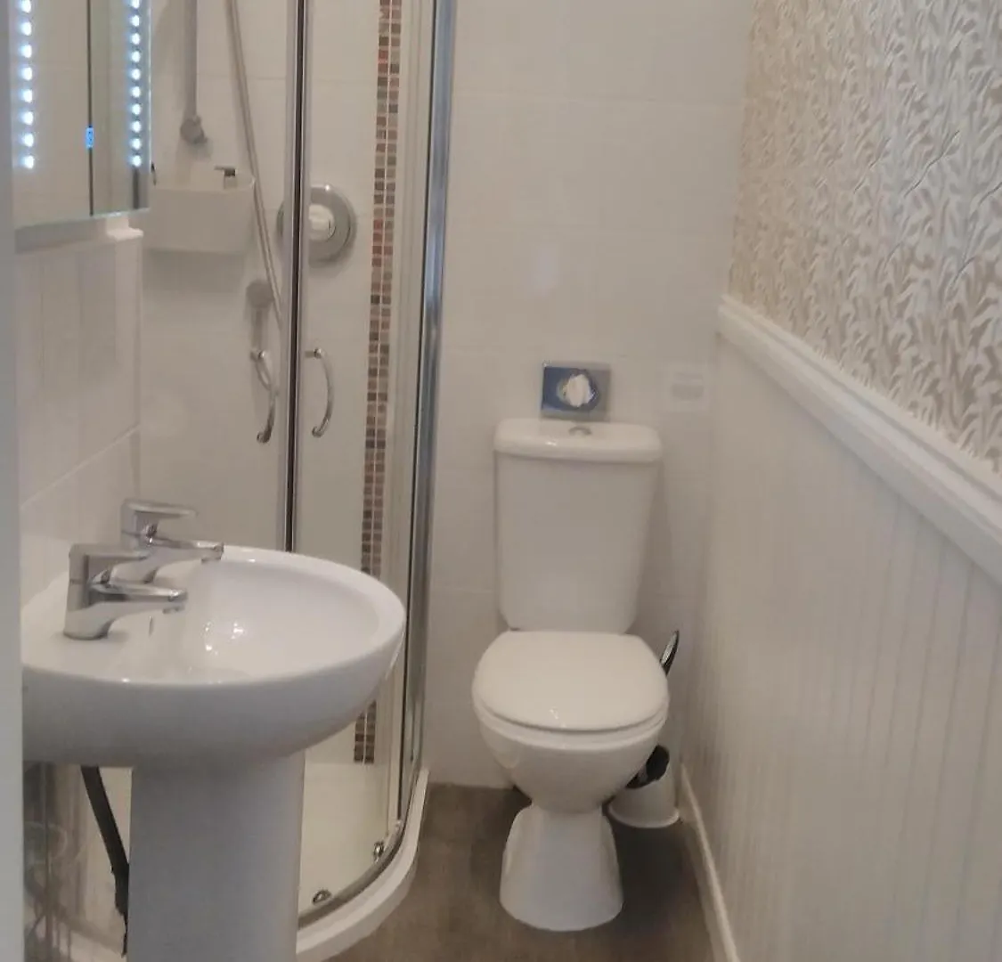 Link House 4*