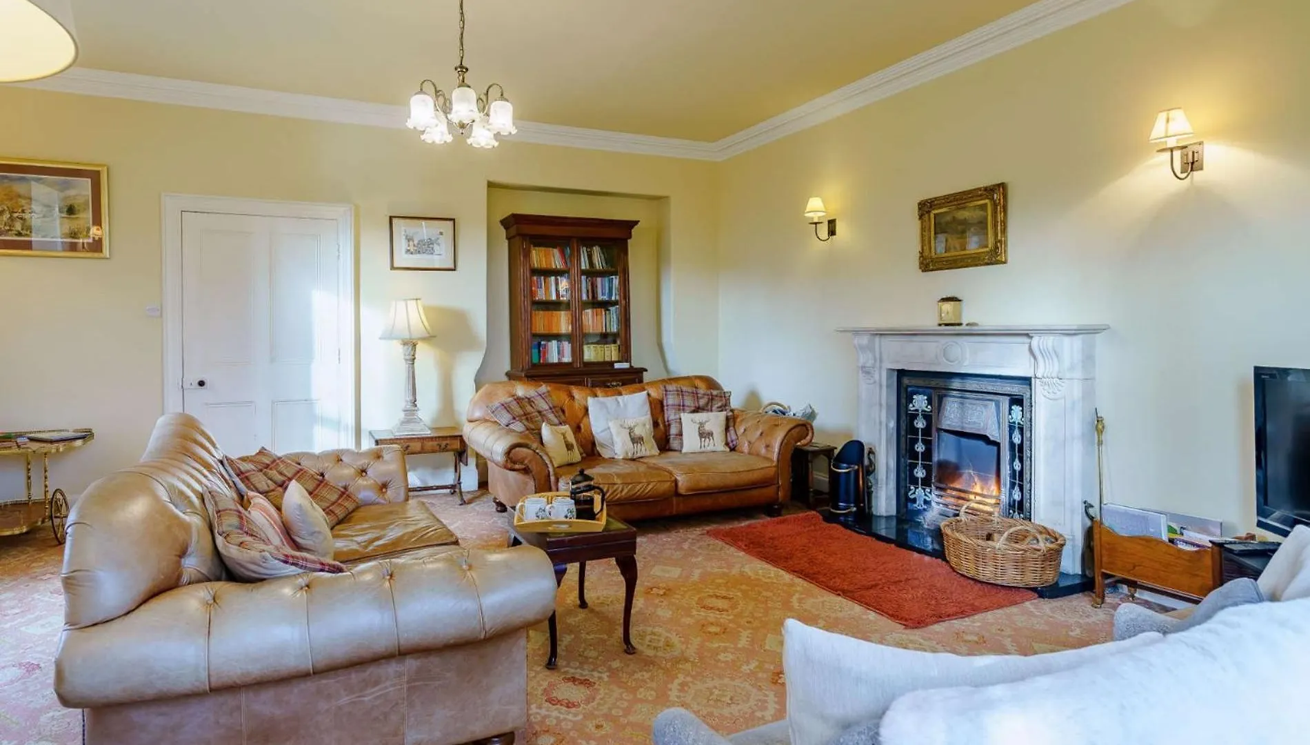 4 Bed In Village Llh03