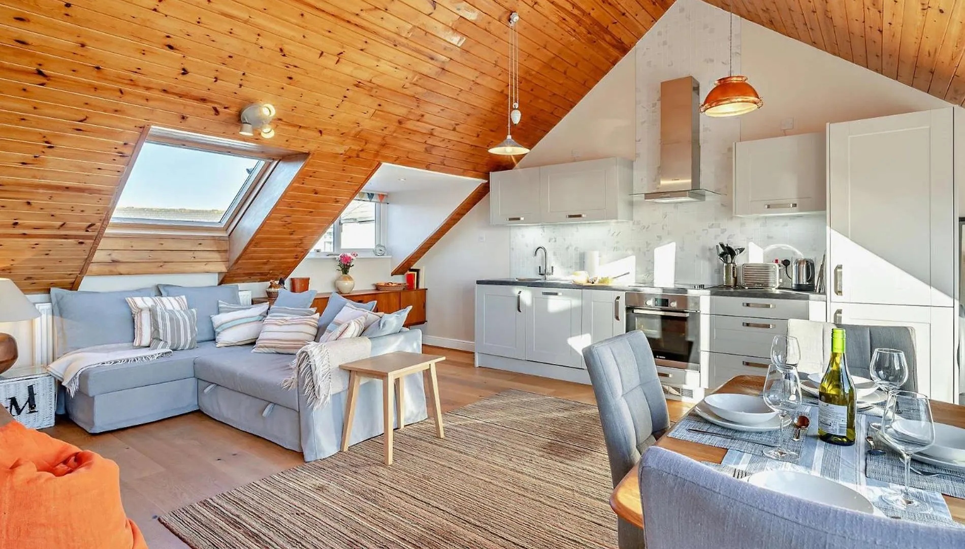 2 Bed In 94052 Holiday home