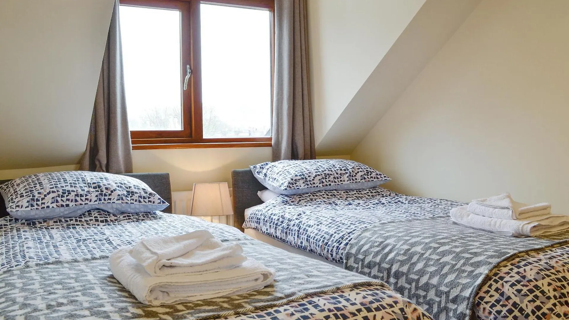 The Old Laundry 4 *