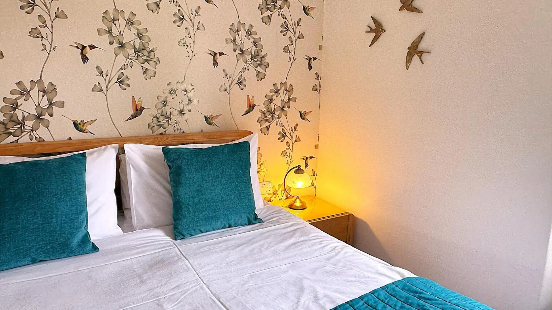 Гостевой дом Thornbank House Offering Breakfast And With The Use Of Free Local Health Club