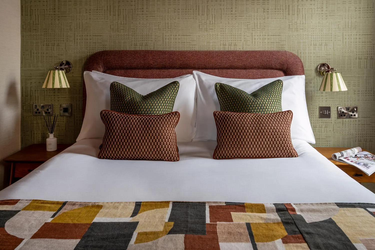 Hotell Royal Oak At 4*