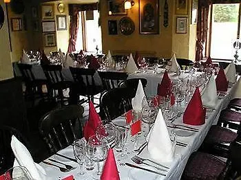 Inn The Bridge Holmrook